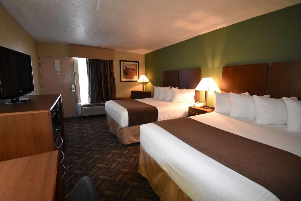 Clarion Pointe Morrow - Atlanta South