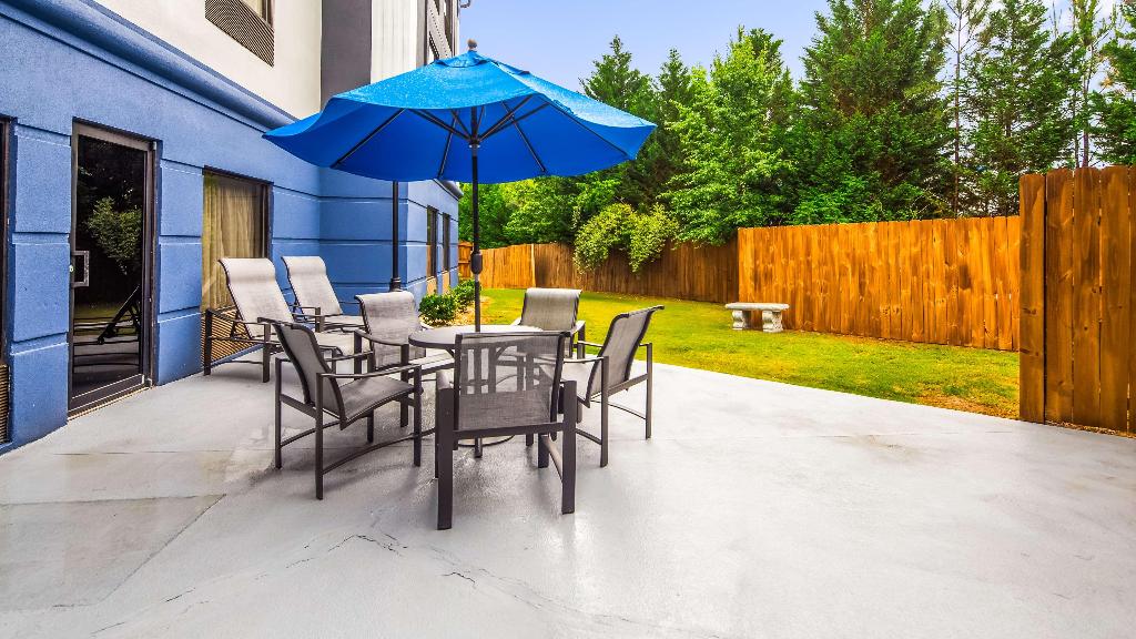 Best Western Plus Mcdonough Inn & Suites