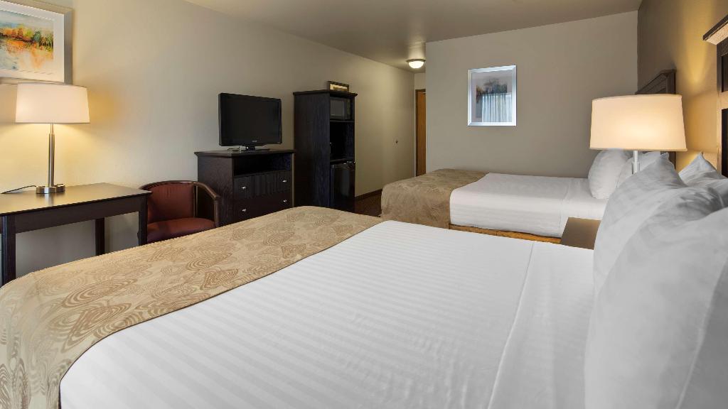 Bw Legacy Inn & Suites Beloit-South Beloit