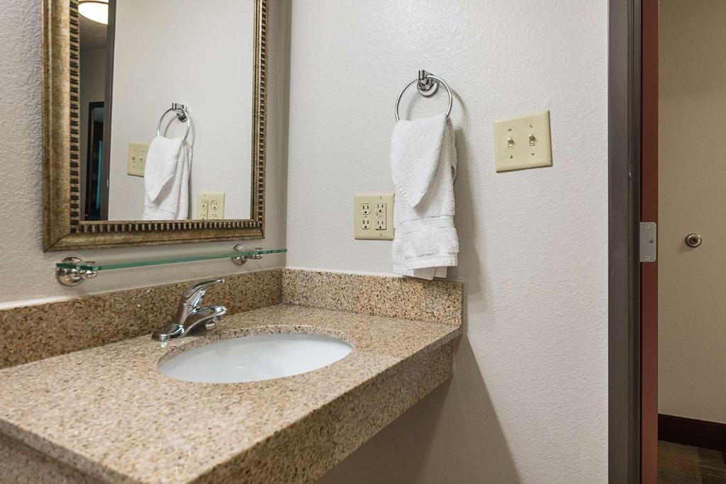 Best Western Plus DeRidder Inn & Suites