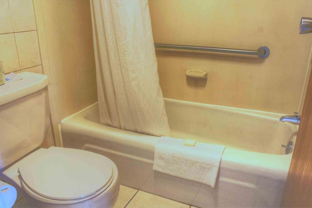 Best Western Woodhaven Inn