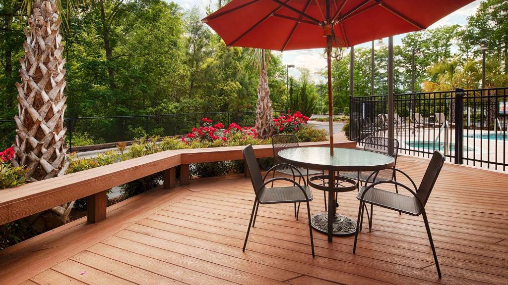 Best Western Plus Westgate Inn & Suites, Leland