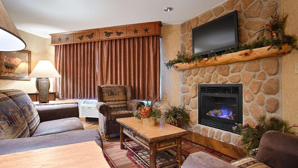 Best Western Plus Kelly Inn & Suites