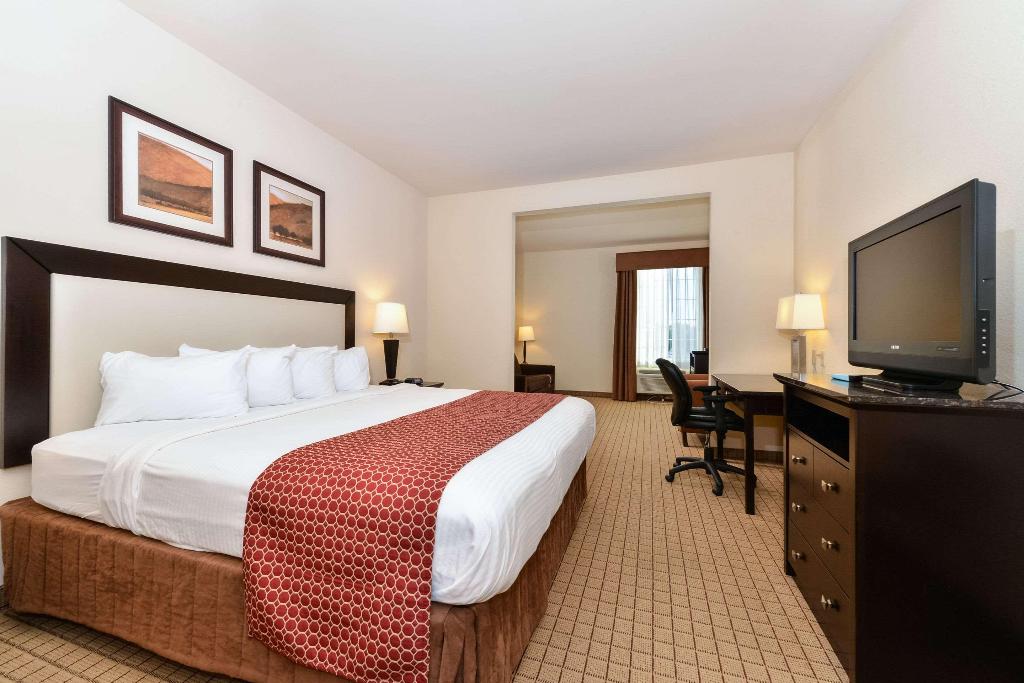 Quality Inn & Suites Norman Near University