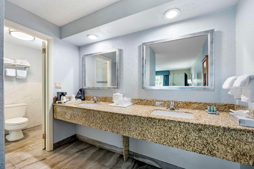 Best Western Thunderbird Motel