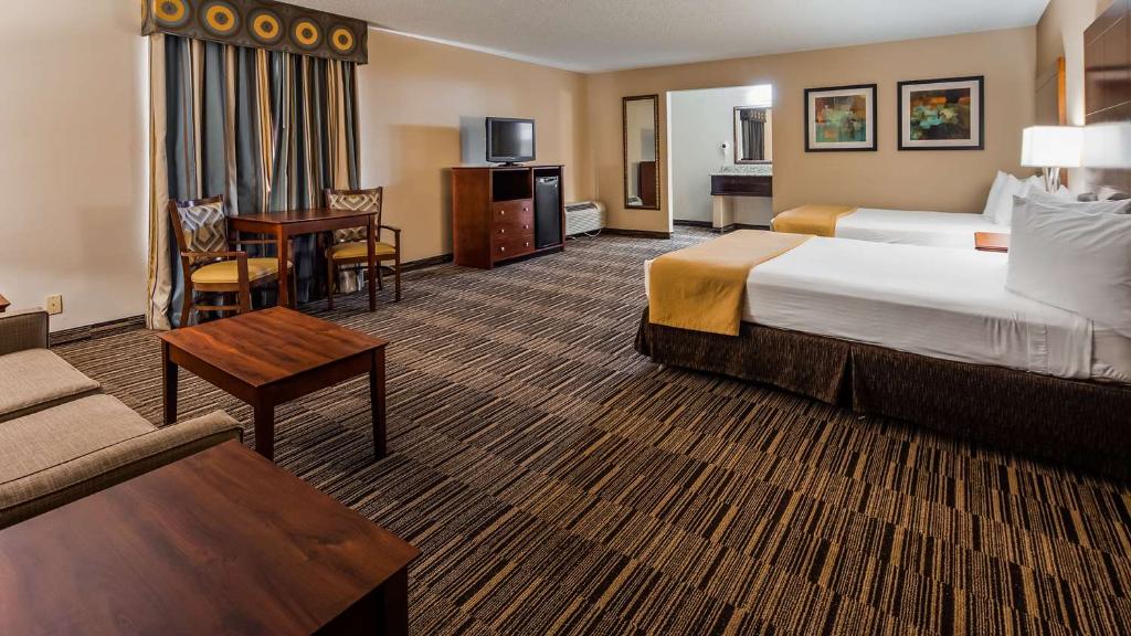 Best Western Sunday House Inn