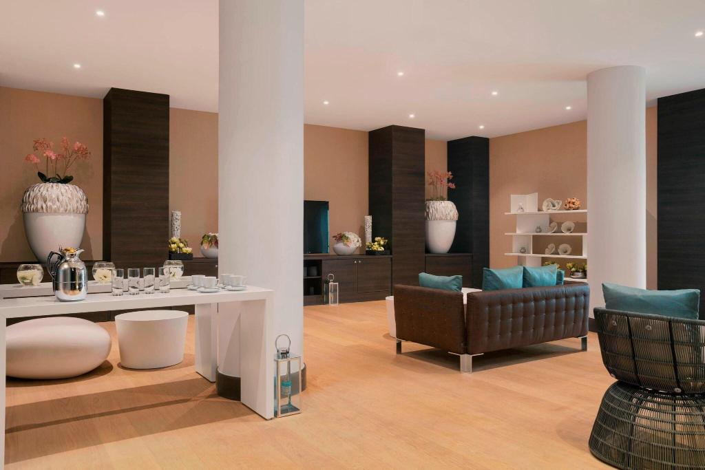 Sheraton Club Des Pins Resort