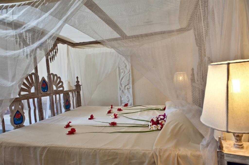 Jacaranda Beach Resort