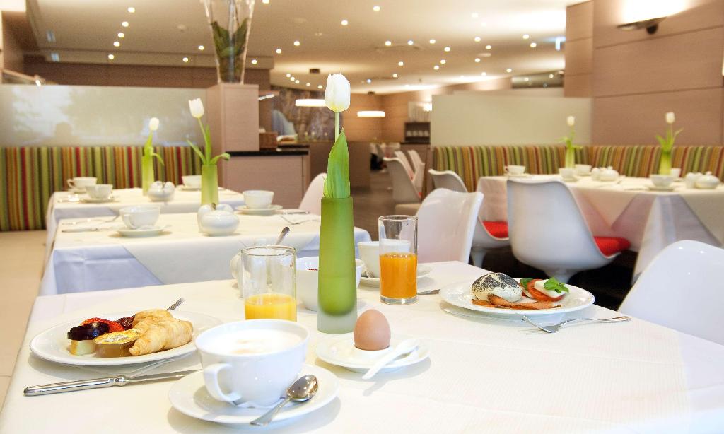 hotel-thumb