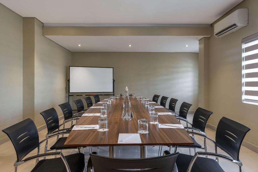 Imagem da galeria de Park Inn By Radisson Serviced Apt. Lagos Victoria