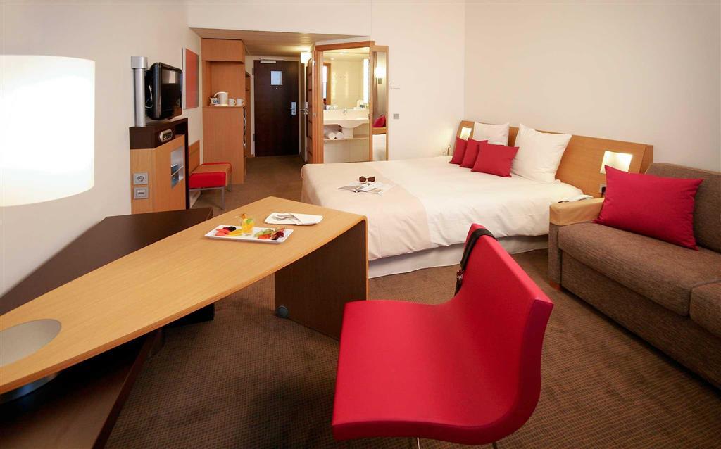 hotel-thumb