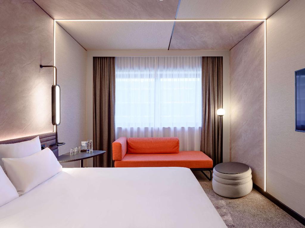 hotel-thumb