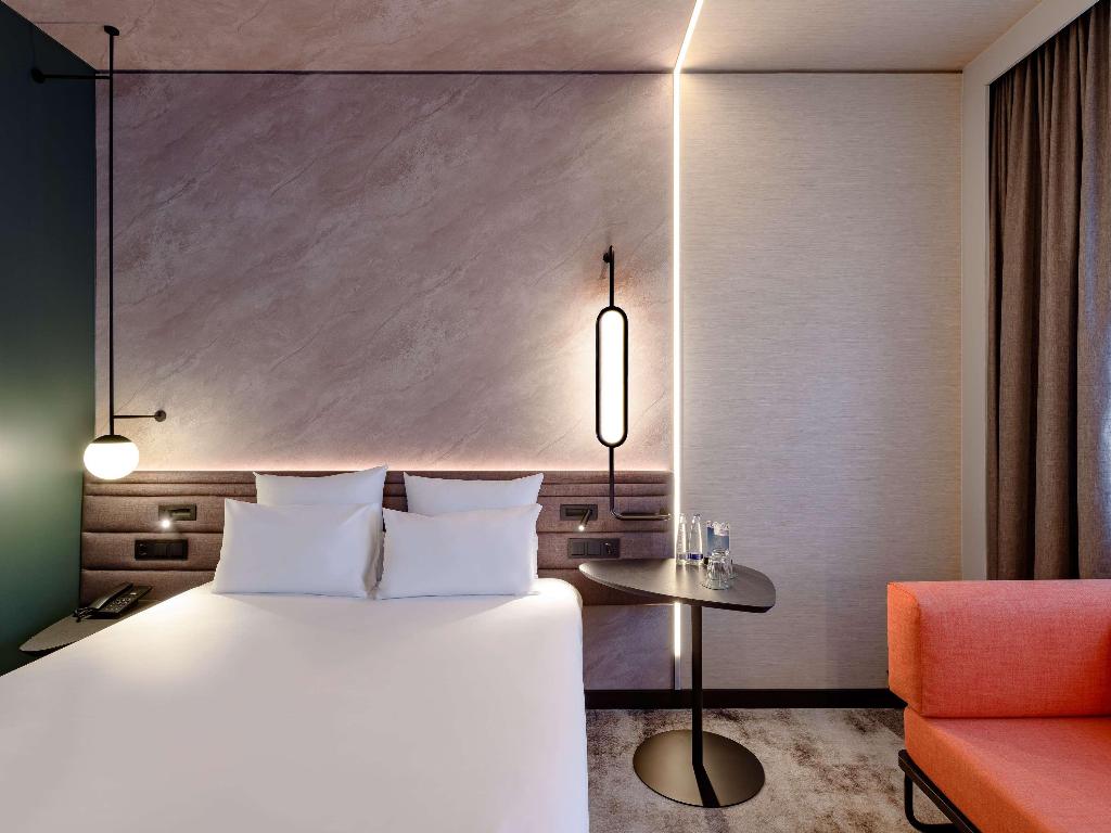 hotel-thumb