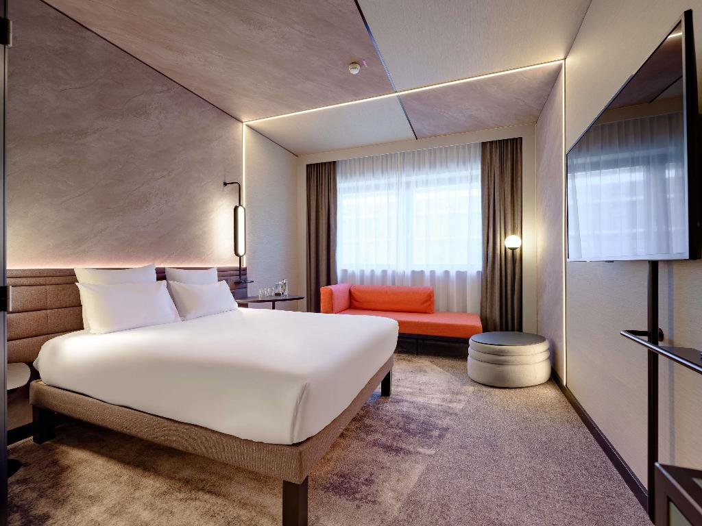 hotel-thumb