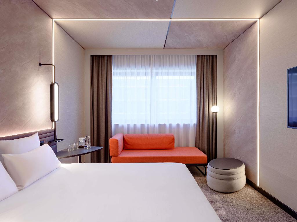 hotel-thumb