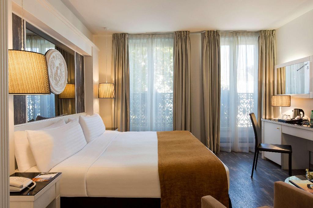 hotel-thumb