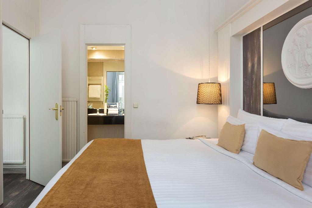 hotel-thumb