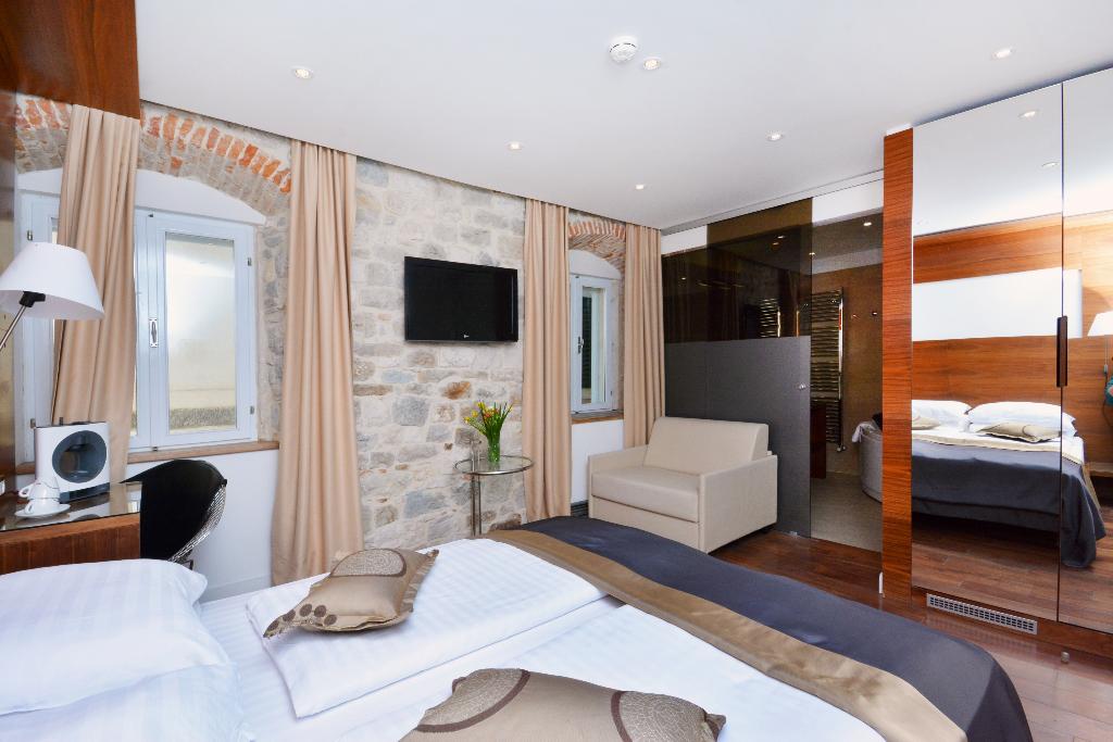 Heritage Jupiter Luxury Hotel