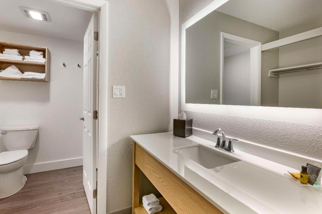 Best Western Plus Butte Plaza Inn