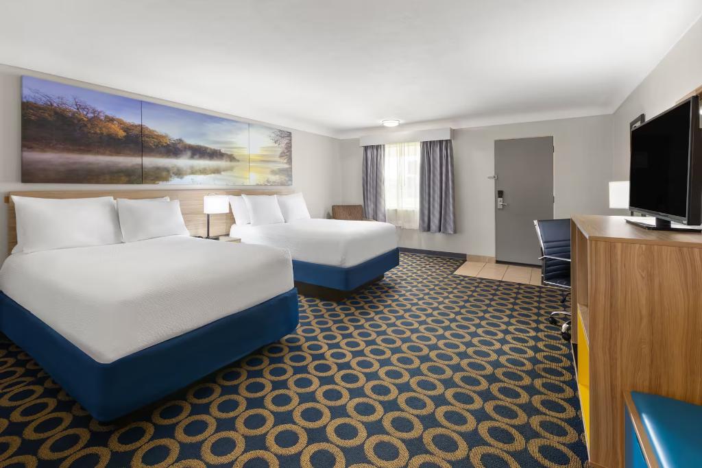 Days Inn by Wyndham Wauseon