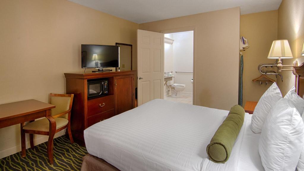 Best Western Point South