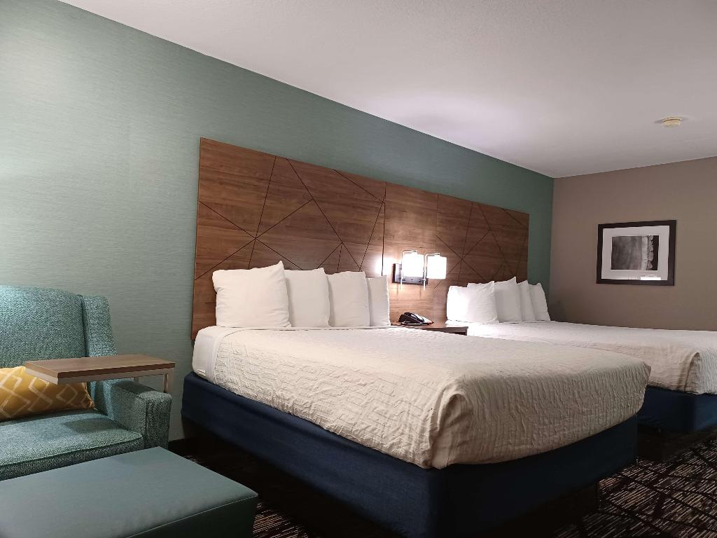 Huntsville Inn & Suites 