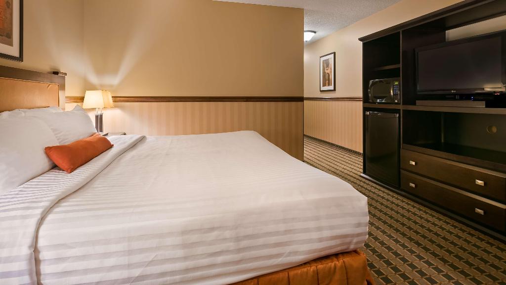 Best Western Diamond Inn