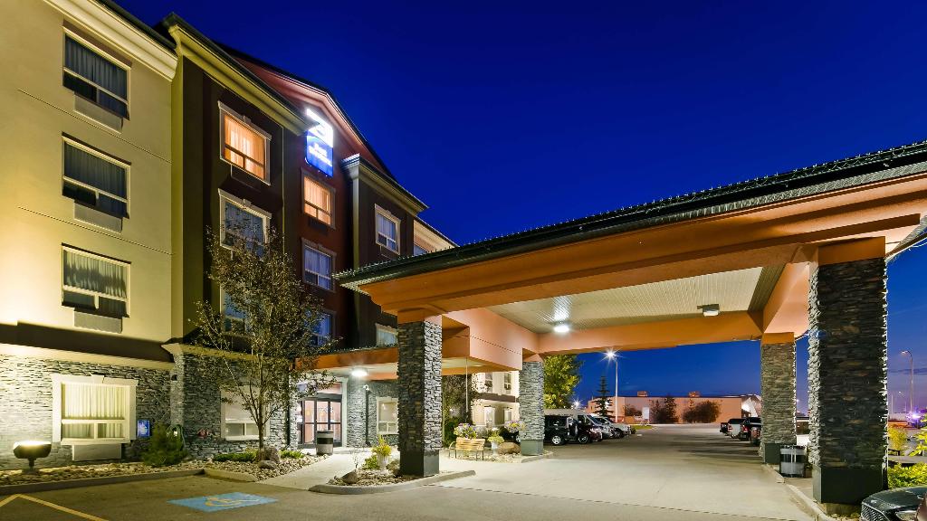 Best Western Bonnyville Inn & Suites