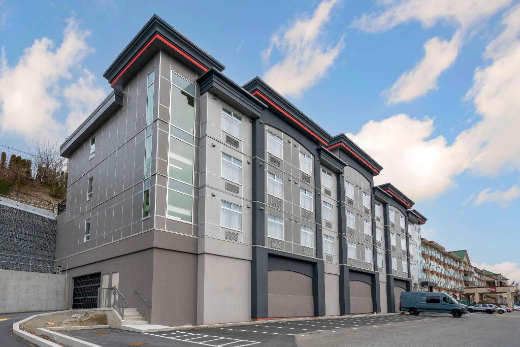 Best Western Plus Mission City Lodge