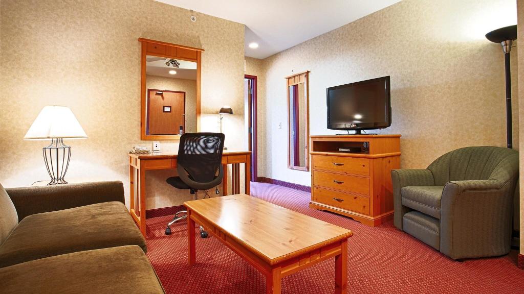 Best Western Plus Valemount Inn & Suites