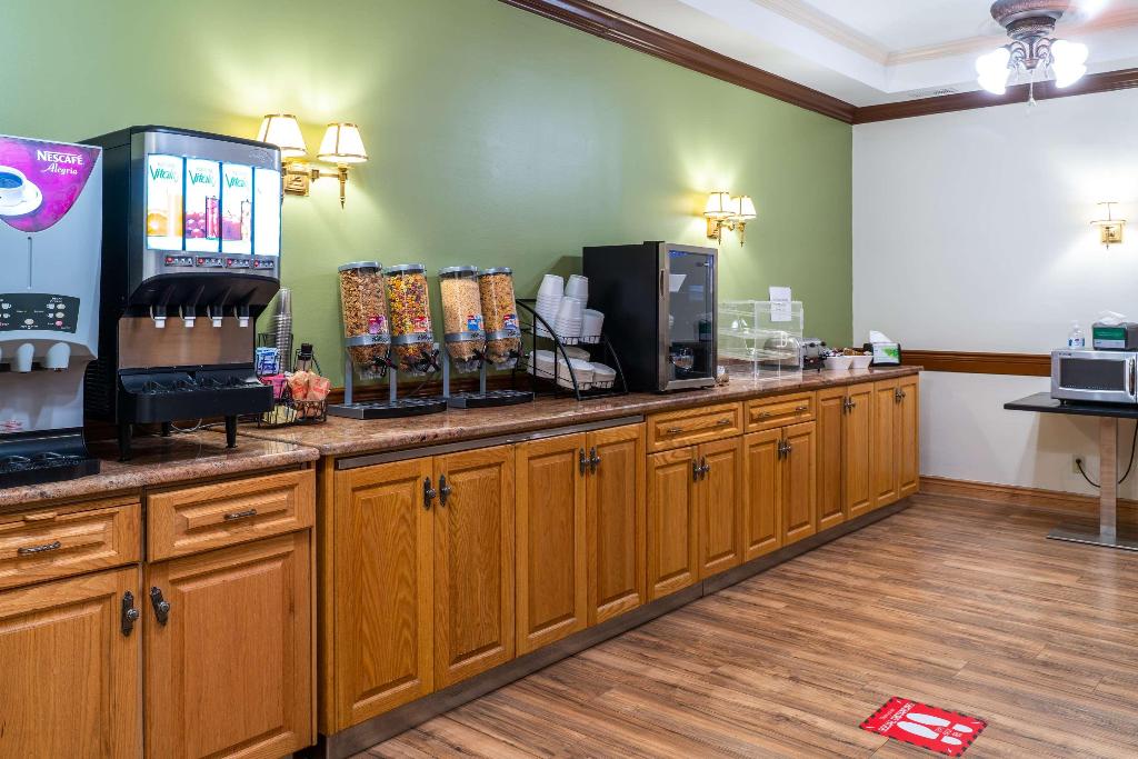 SureStay Plus Hotel by Best Western Kincardine photo 67