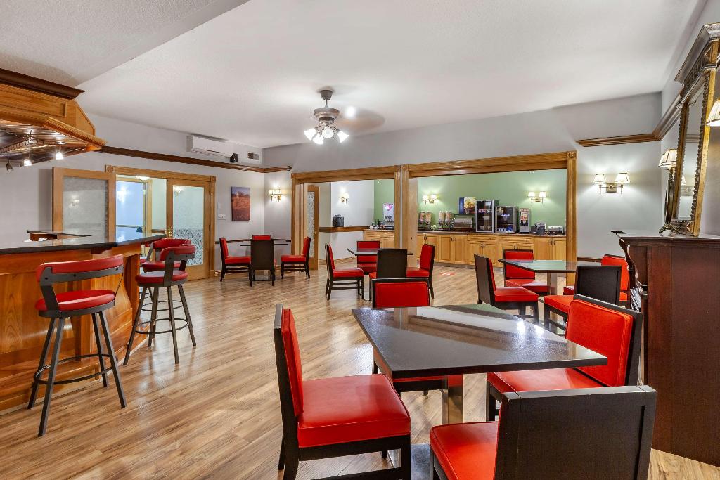 SureStay Plus Hotel by Best Western Kincardine photo 68