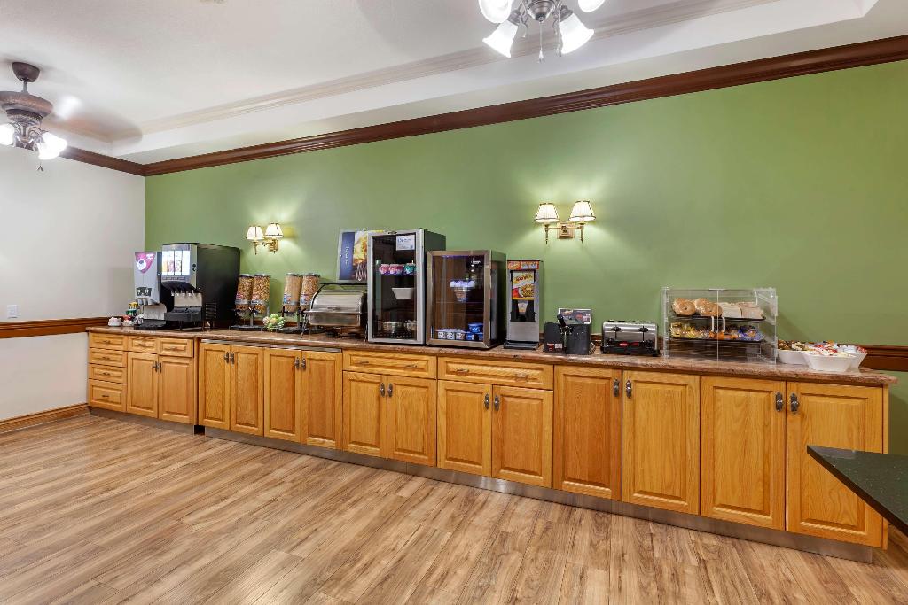 SureStay Plus Hotel by Best Western Kincardine photo 69