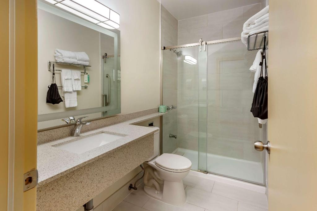 SureStay Plus Hotel by Best Western Kincardine photo 16