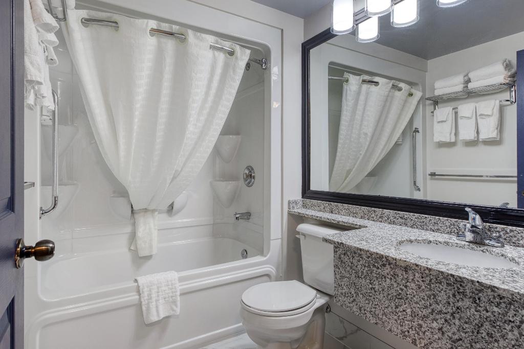 SureStay Plus Hotel by Best Western Kincardine photo 139