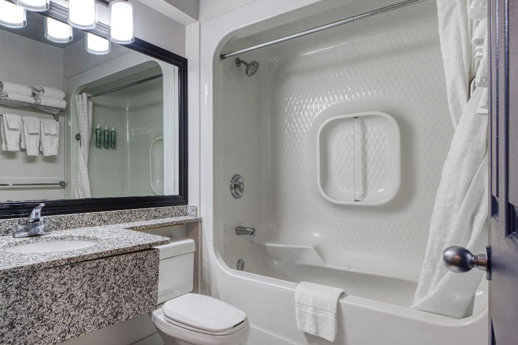 SureStay Plus Hotel by Best Western Kincardine photo 43
