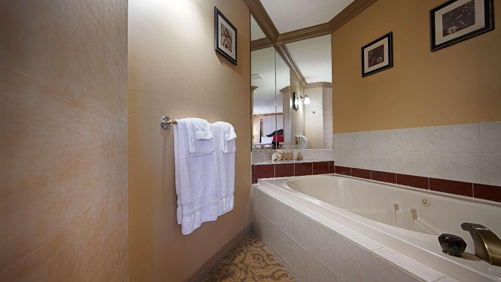 SureStay Plus Hotel by Best Western Kincardine photo 191