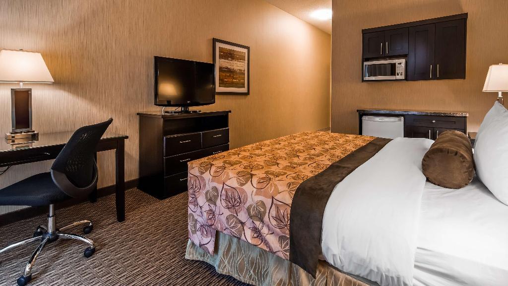 Best Western Estevan Inn & Suites