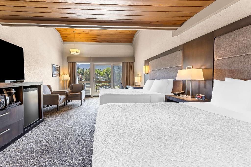Best Western Plus Banff International Lodge