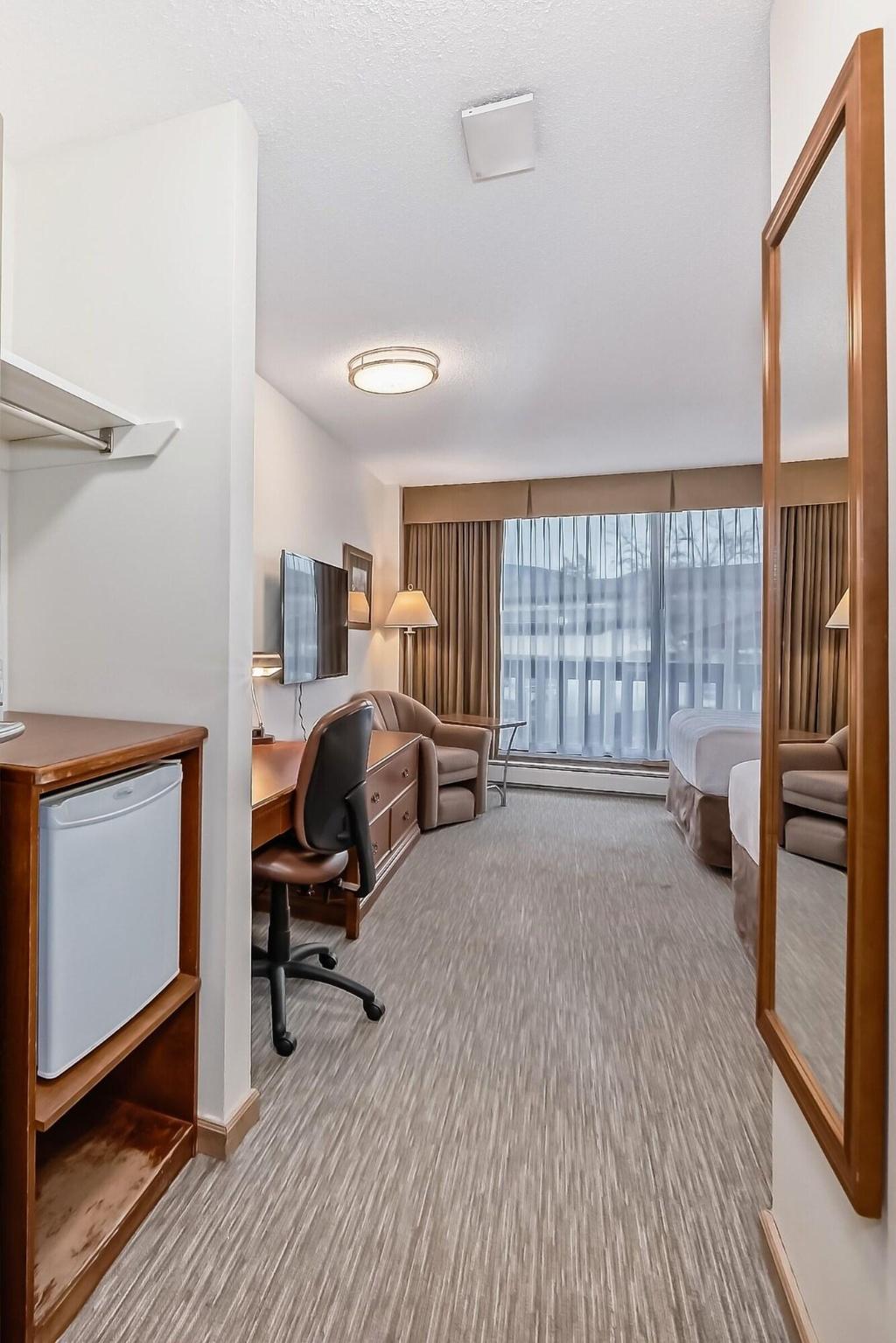 hotel-thumb