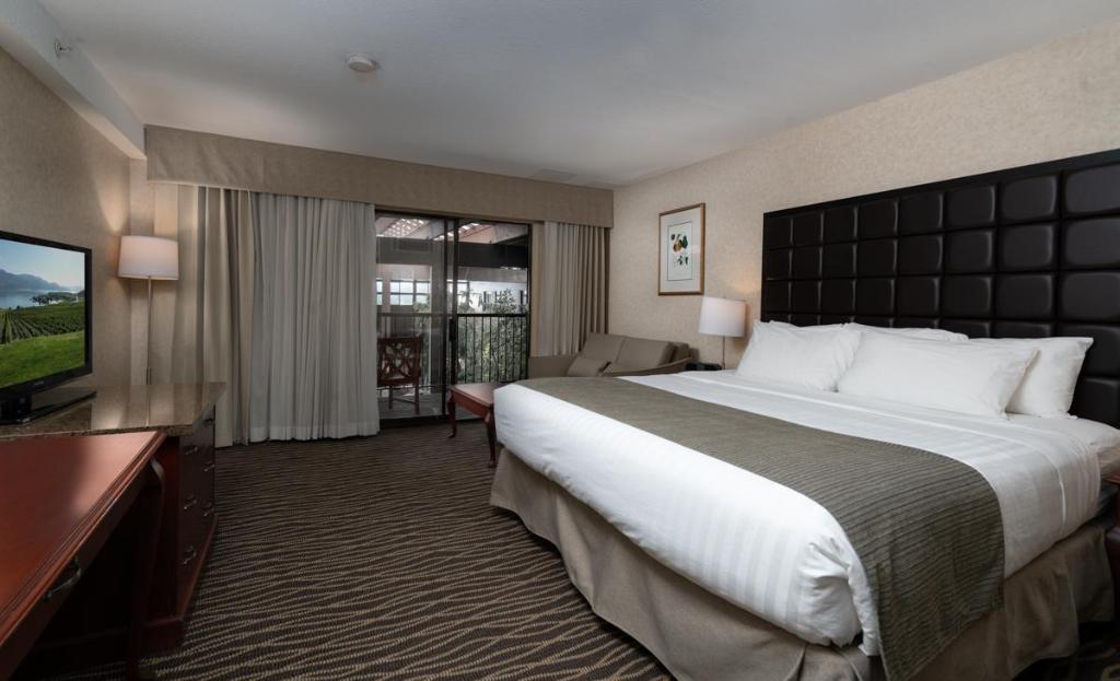 Prestige Vernon Lodge & Conference Centre