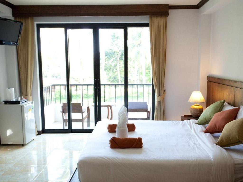 Coconut Beach Resort
