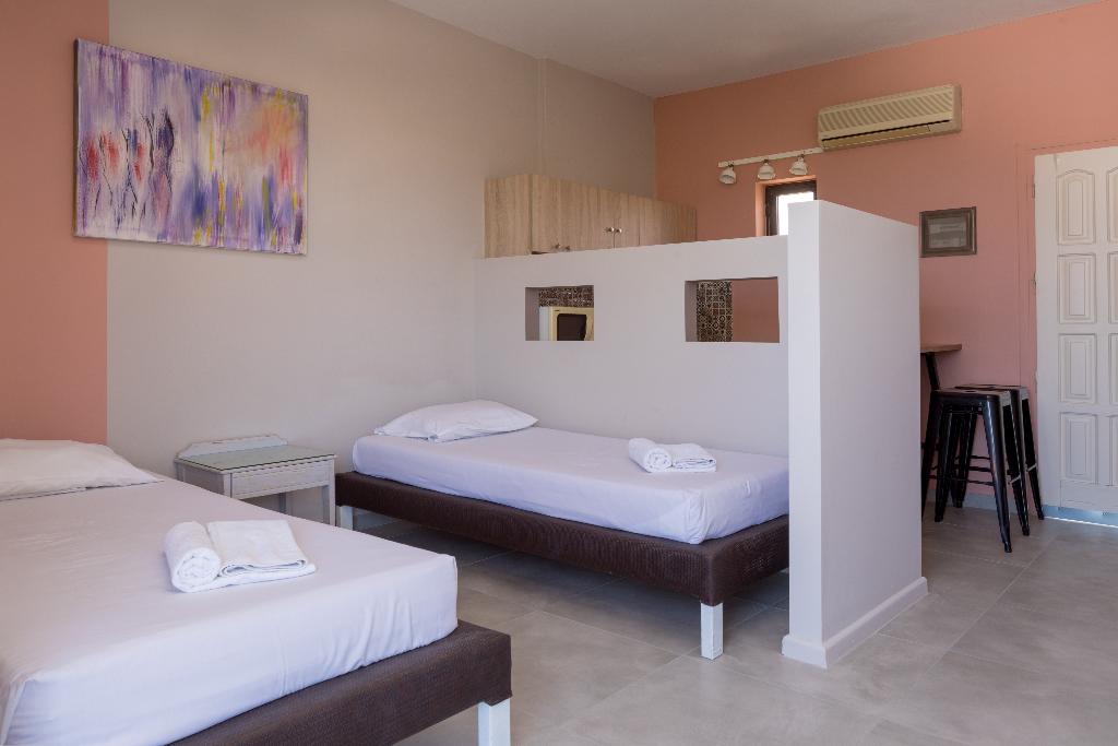 Nireas Hotel