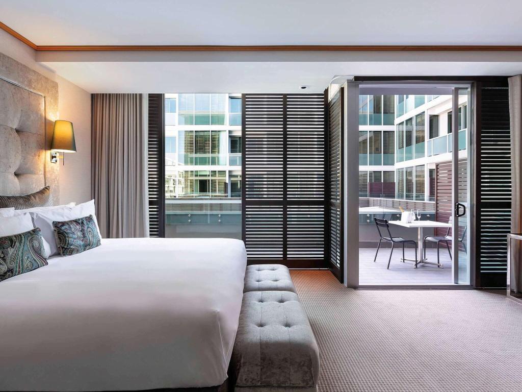 hotel-thumb