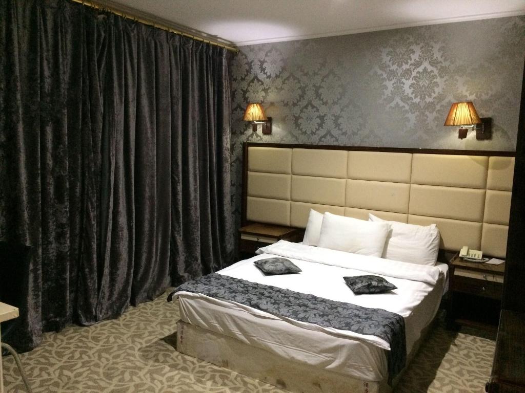 Imperial Suite