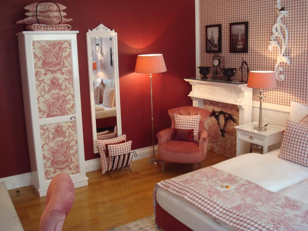 hotel-thumb