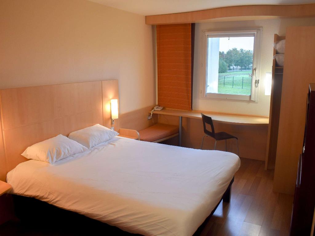 Ibis Albert, Pays De La Somme