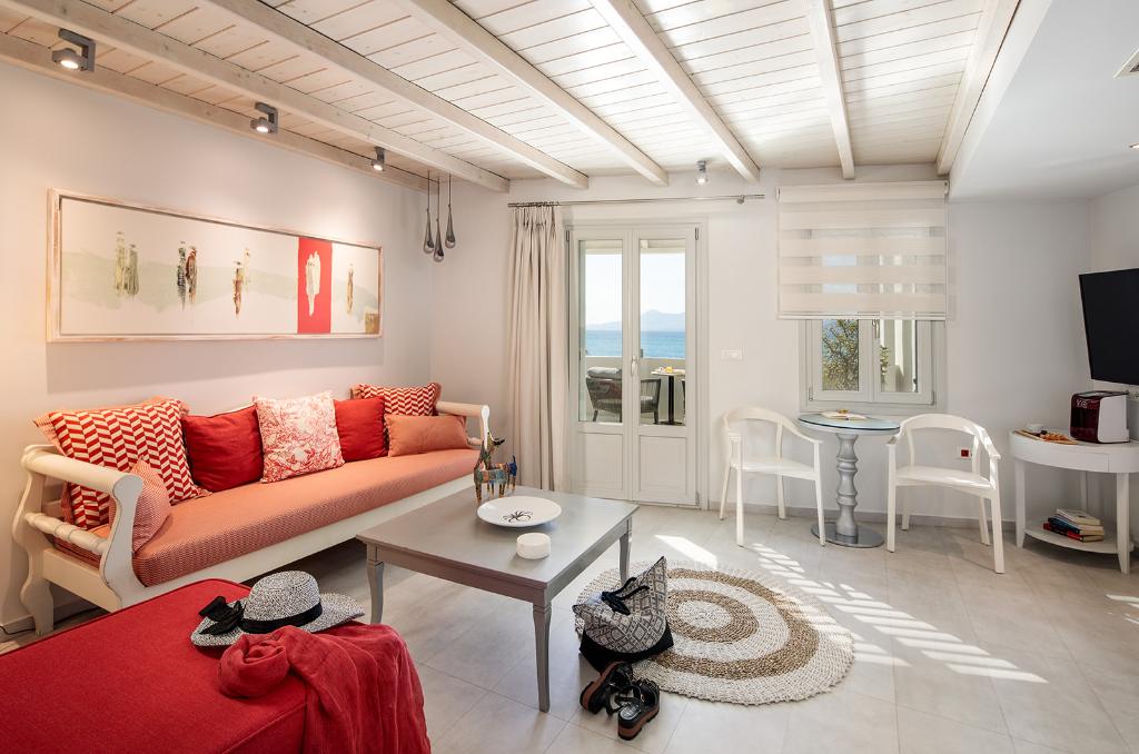 Iria Beach Art Hotel