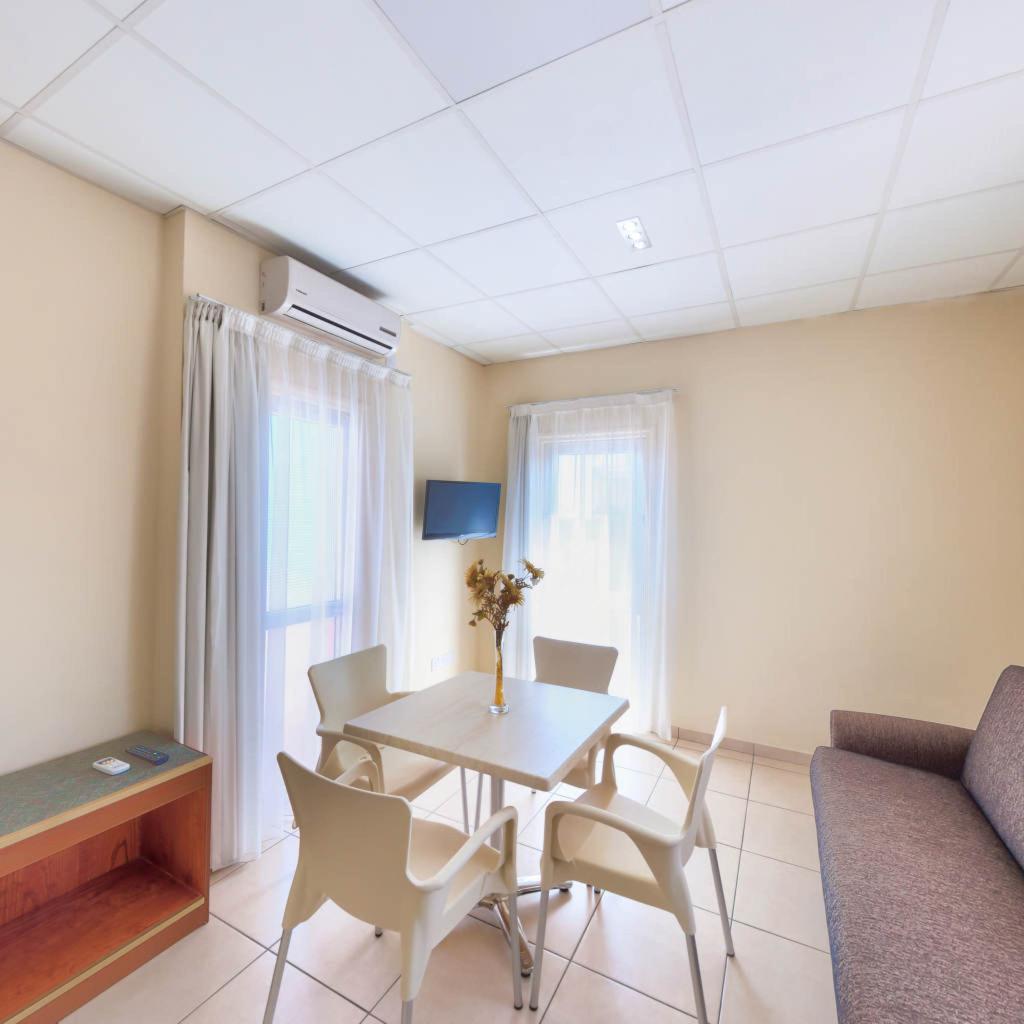 LIV Mackenzie Beach Suites