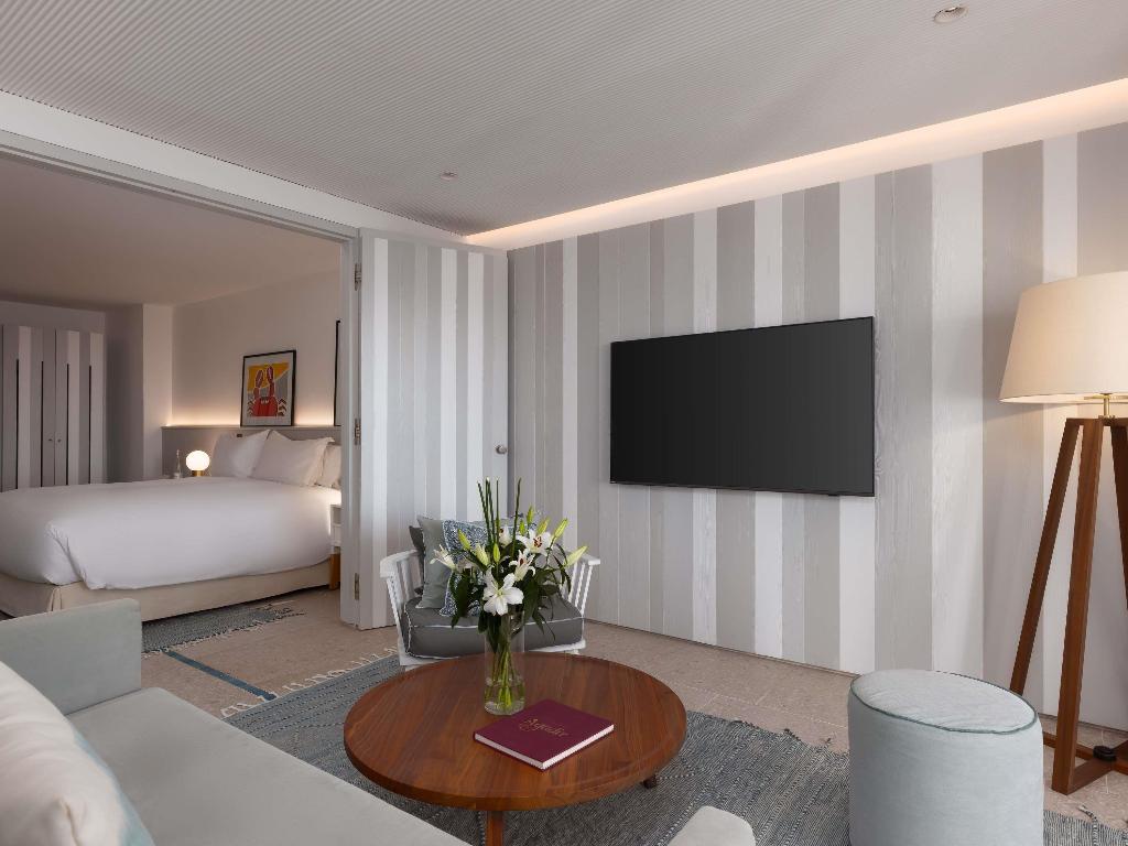 hotel-thumb